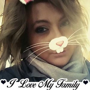 Meet your Posher, Nikki